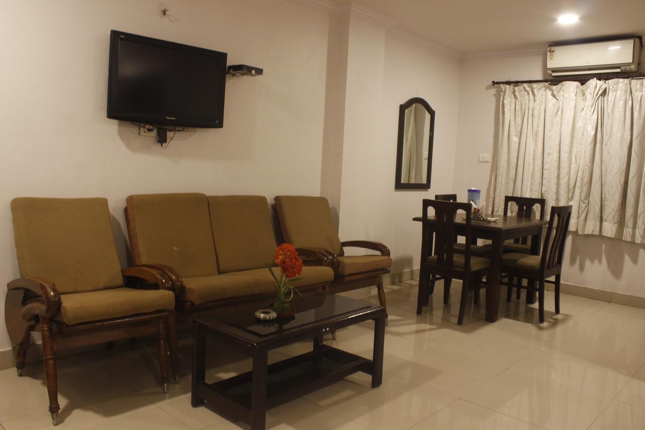 Hotel Chandra'S Visakhapatnam Exterior photo